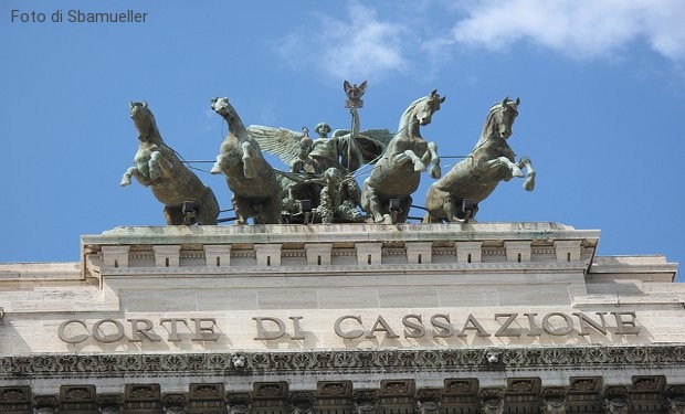 La Corte di Cassazione: «Le scuole paritarie cattoliche paghino l’Ici». Si riapre lo scontro con la Cei