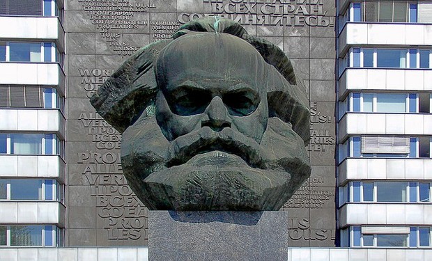 Card. Marx su Karl Marx: «Senza di lui, nessuna Dottrina sociale della Chiesa»