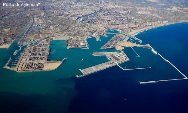 Navi italiane per i profughi della Aquarius,