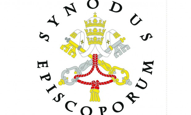 “Rifondare” il Sinodo senza farlo: il capolavoro della “Episcopalis Communio”