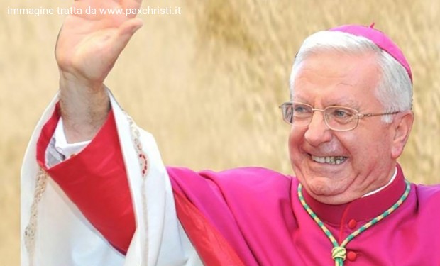 Mons. Ricchiuti confermato presidente di Pax Christi