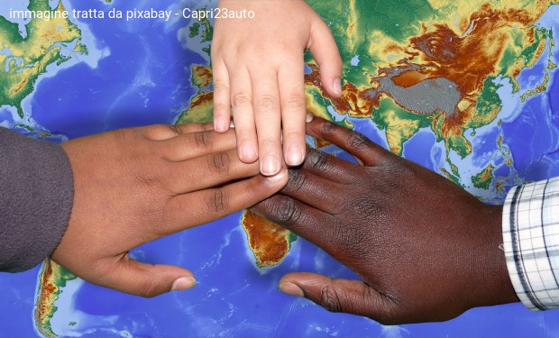 La Rosa Bianca: «sull’immigrazione urgono nuove politiche europee rispettose dei diritti umani»