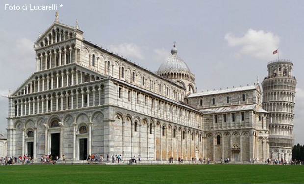 Pisa: il vescovo denuncia l’intolleranza della giunta leghista   