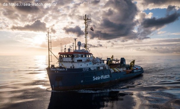 Sbarcati a Lampedusa i migranti della Sea Watch. Gli evangelici italiani: «Pronti ad accoglierli»