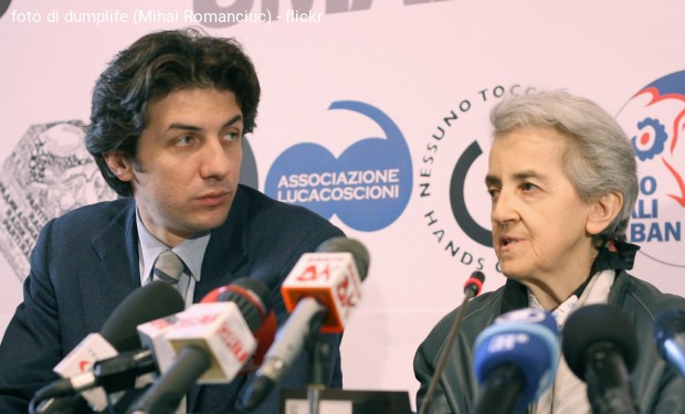 La Corte costituzionale sull'aiuto al suicidio: parziale rinuncia a punire