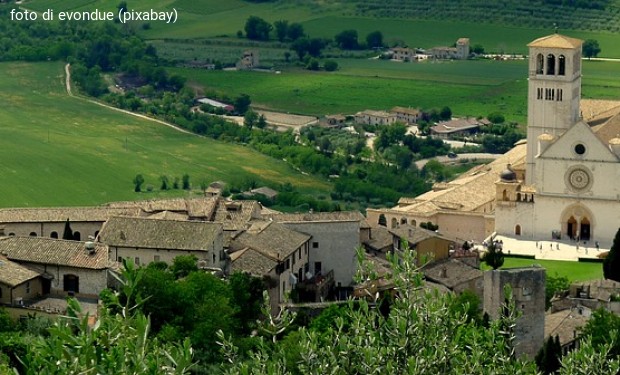 Assisi: economia, finanza e Laudato si’
