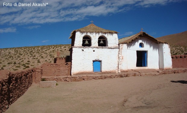 Vescovo ausiliare di Santiago: è un momento difficile per nostra Chiesa