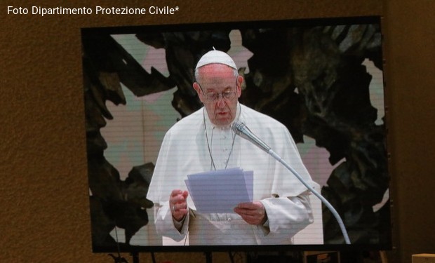 Il papa ai seminaristi di Ancona: