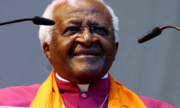 È morto Desmond Tutu, un apostolo della nonviolenza politica e sociale