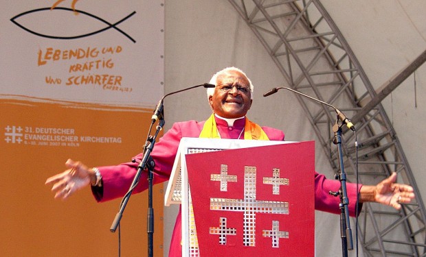 Desmond Tutu: un gigante fra i difensori dei diritti umani