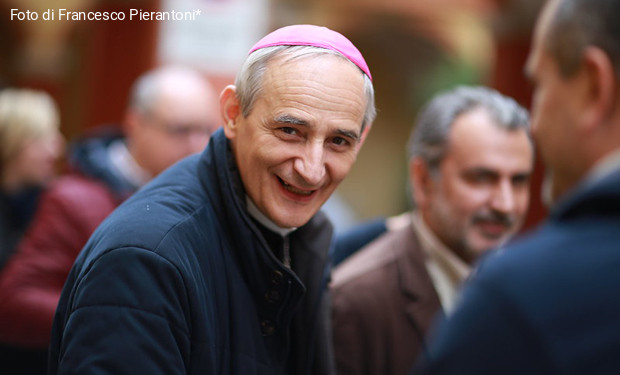 Matteo Zuppi e i migranti: