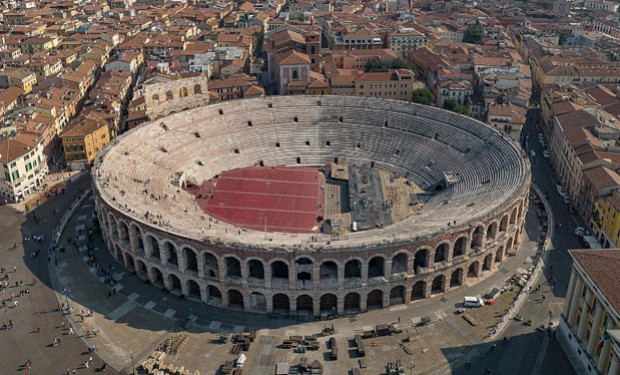 Verona: smentire la smentita per conservare il potere 