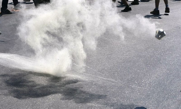 Gas tossici contro i manifestanti 