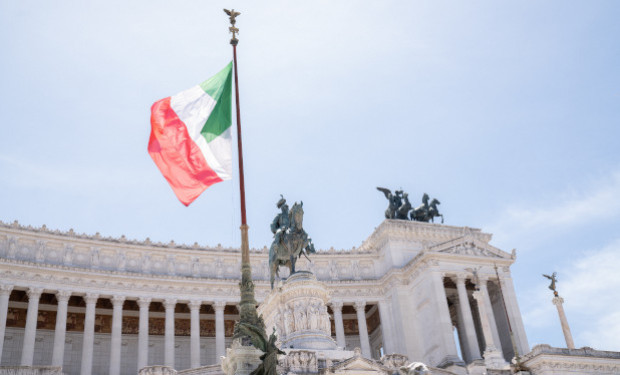 C'era una volta il Belpaese. L'Italia sempre più soffocata dal cemento