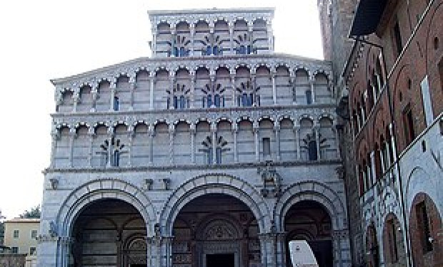 Arcidiocesi di Lucca e Sisifo con Banca Etica: accordo per la sostenibilità energetica