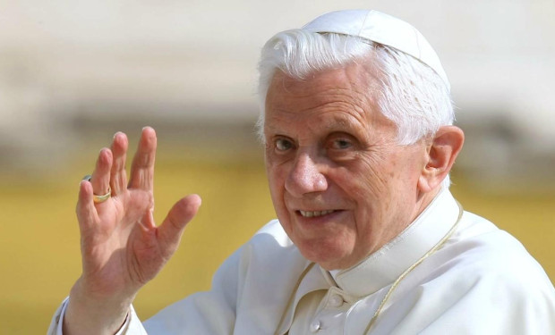 È morto Joseph Ratzinger, il primo papa