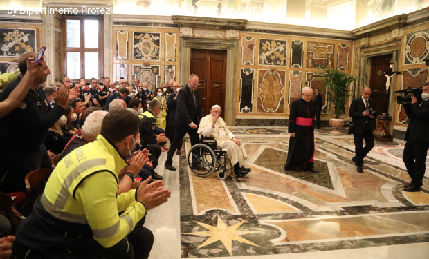 Nuovo ricovero in ospedale per papa Francesco