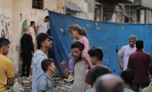 Se questo non è genocidio. A Gaza “un cimitero di bambini”