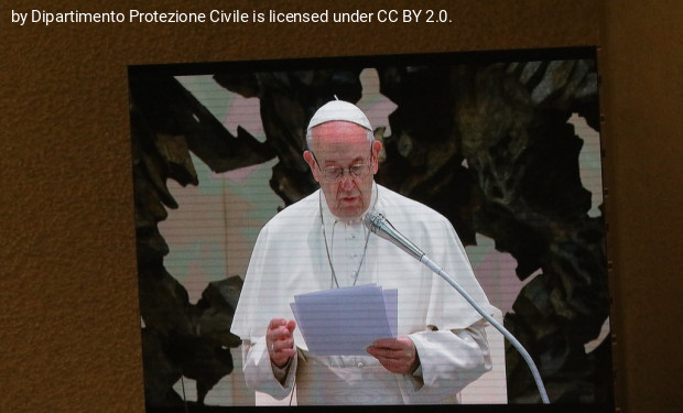Papa Francesco: «Questa non è guerra, è terrorismo»
