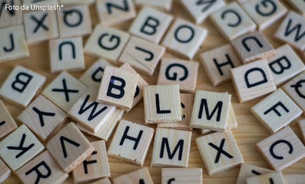Manipolare il linguaggio per giustificare il conflitto