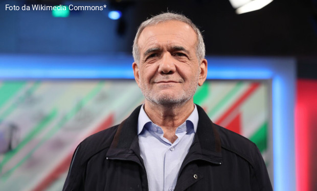 Nuovo presidente in Iran: il moderato che (per ora) va bene al regime
