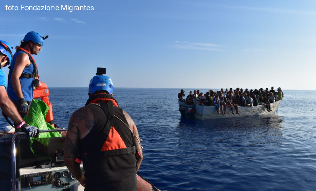 Conclusa la missione Mediterranea-Migrantes. Mons. Perego: «Occasione per conoscere e documentare quello che succede ai migranti nel Mediterraneo»