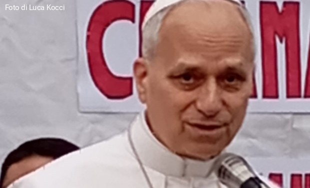 Papa Leone XIV: all'Angelus il ricordo per le popolazioni palestinesi, russe e ucraine oppresse dalla guerra