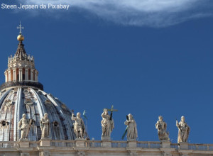 Questa mattina l'ultima congregazione generale dei cardinali. Domani inizia il Conclave