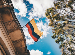 Colombia: costruire la pace sociale a tavola con l’arcivescovo