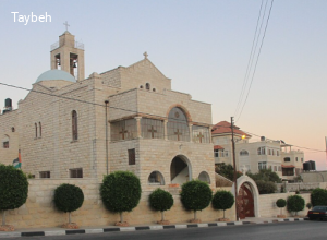 Leader religiosi di Gerusalemme chiedono indagini e condanne per l'attacco incendiario dei coloni a Taybeh