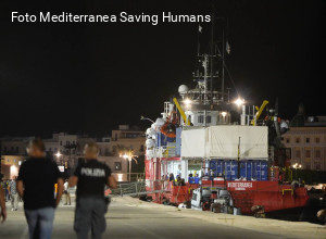 La nave "Mediterranea” fermata dal decreto Piantedosi. «In Libia sostengono chi tortura e spara in mare, in Italia sanzionano chi soccorre»