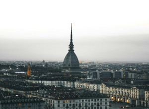 Sul caso dell'Imam di Torino, il mondo laico e religioso denuncia un nuovo maccartismo