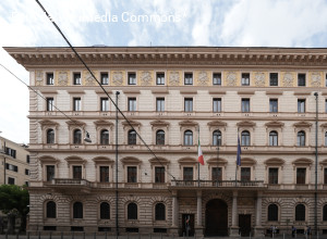 Celebrazioni per i 100 anni dell'Ordinariato: paga il ministero della Difesa