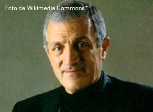 Lavoro di pace: le parole di don Tonino Bello nel messaggio dei vescovi per il 1° maggio